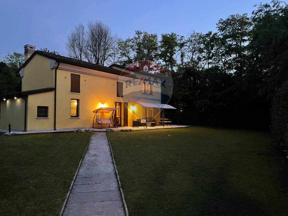 casa indipendente in vendita a San Giorgio Bigarello in zona Bigarello