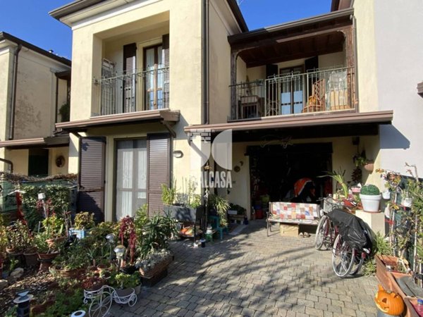 casa indipendente in vendita a San Giorgio Bigarello