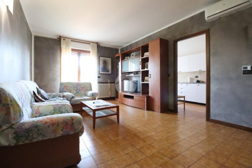 appartamento in vendita a San Giorgio Bigarello in zona Mottella