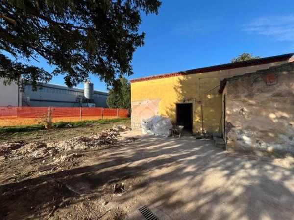 casa indipendente in vendita a San Giorgio Bigarello in zona Ghisiolo