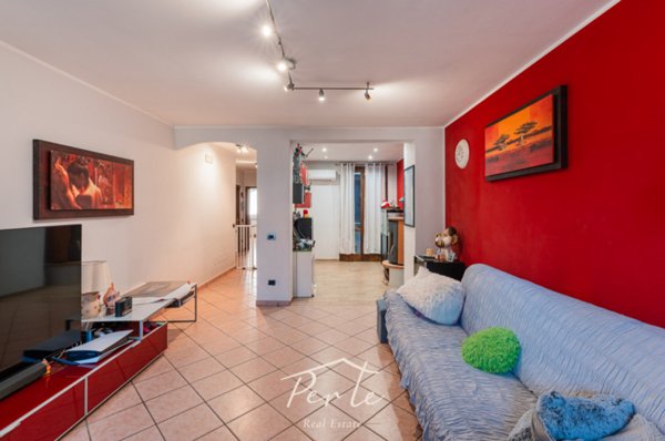 casa indipendente in vendita a San Giorgio Bigarello in zona Stradella