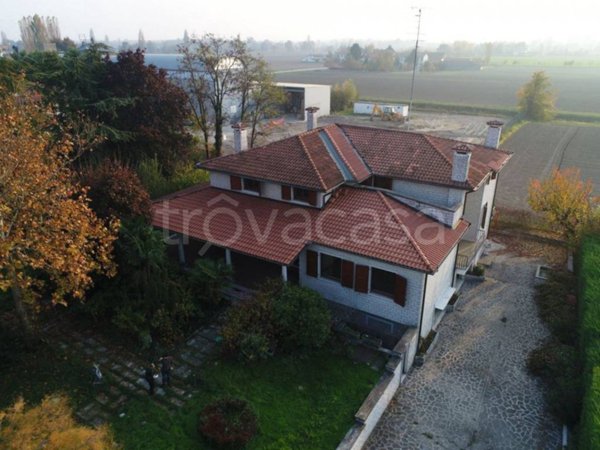 casa indipendente in vendita a San Giorgio Bigarello in zona Ghisiolo