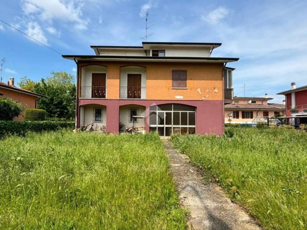casa indipendente in vendita a San Giorgio Bigarello in zona Mottella