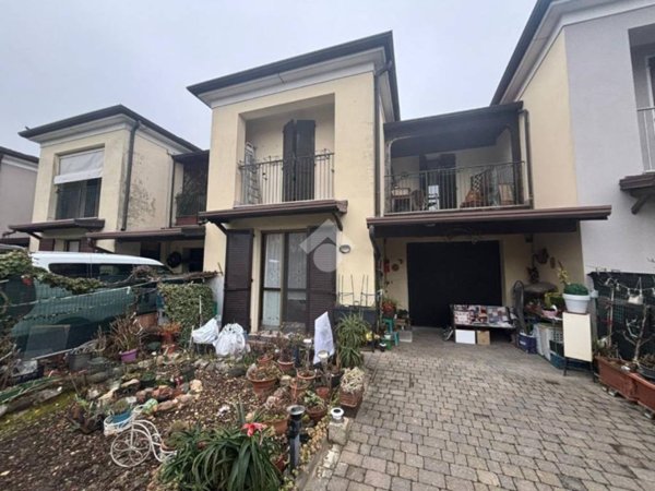 casa indipendente in vendita a San Giorgio Bigarello in zona Mottella