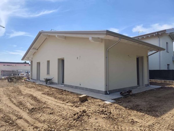 casa indipendente in vendita a San Giorgio Bigarello