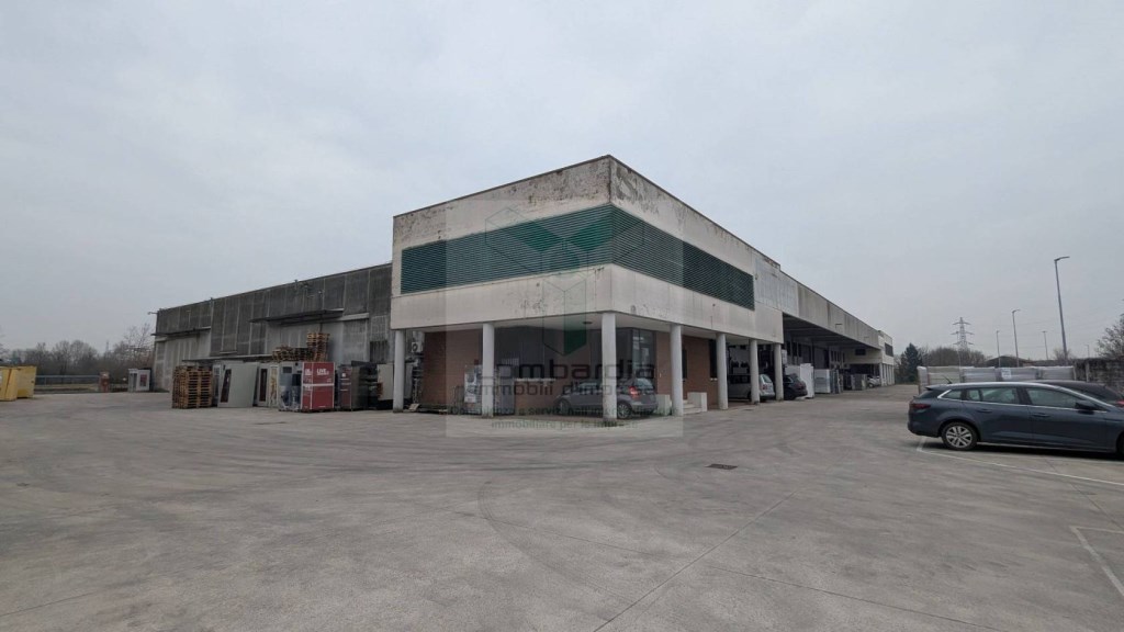 capannone in vendita a San Giorgio Bigarello