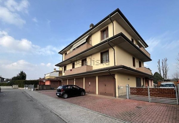 appartamento in vendita a San Giorgio Bigarello in zona Stradella