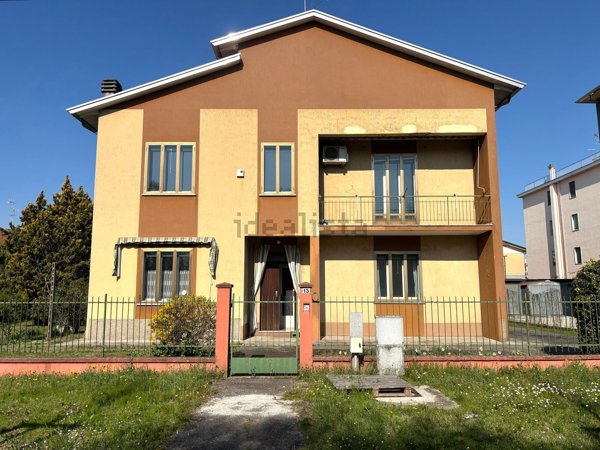 casa indipendente in vendita a San Giorgio Bigarello