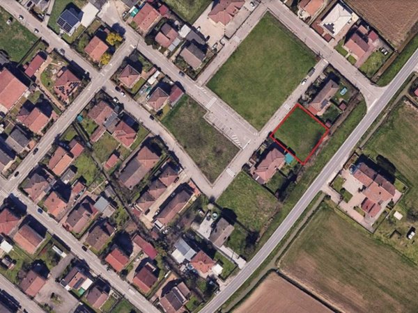 terreno edificabile in vendita a San Giorgio Bigarello in zona Tripoli