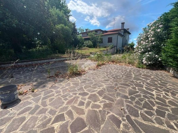 casa indipendente in vendita a San Giorgio Bigarello in zona Ghisiolo