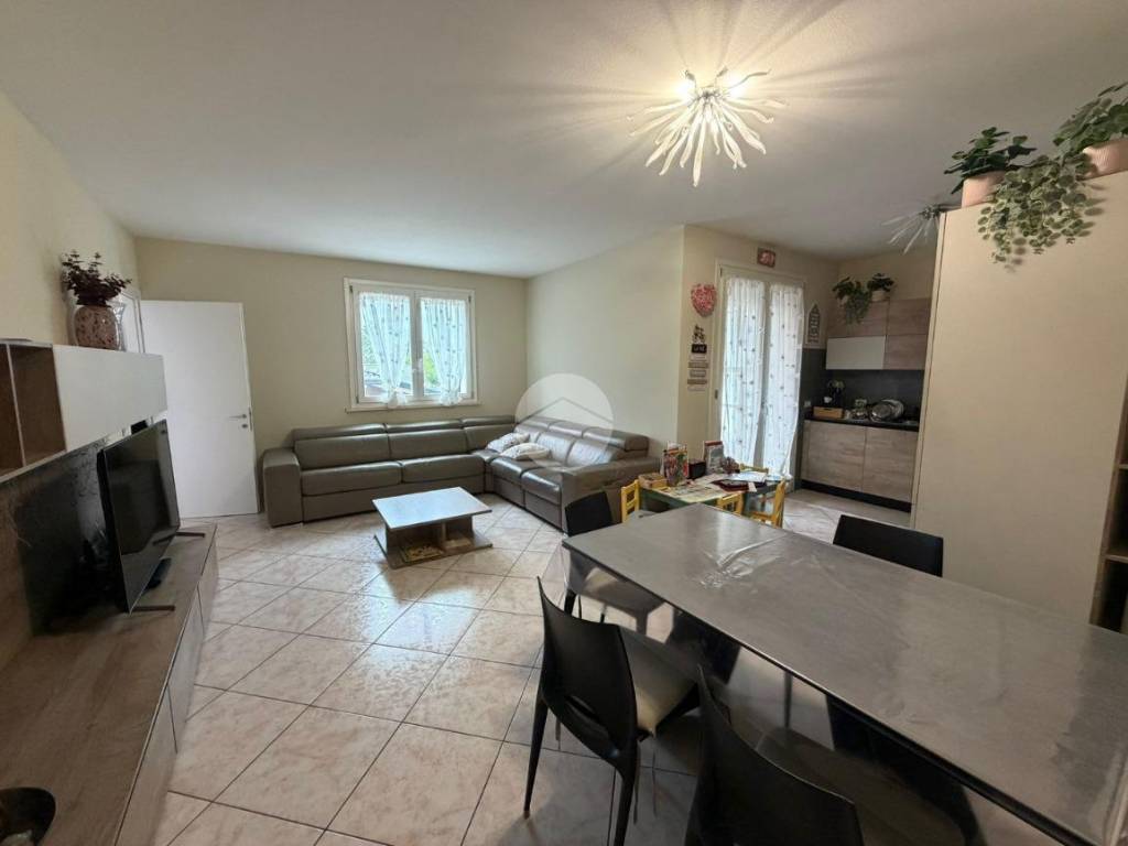 appartamento in vendita a San Giorgio Bigarello in zona Mottella