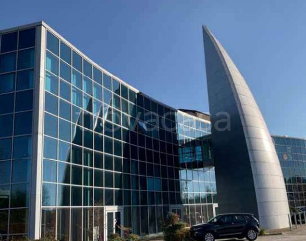 negozio in vendita a San Giorgio Bigarello