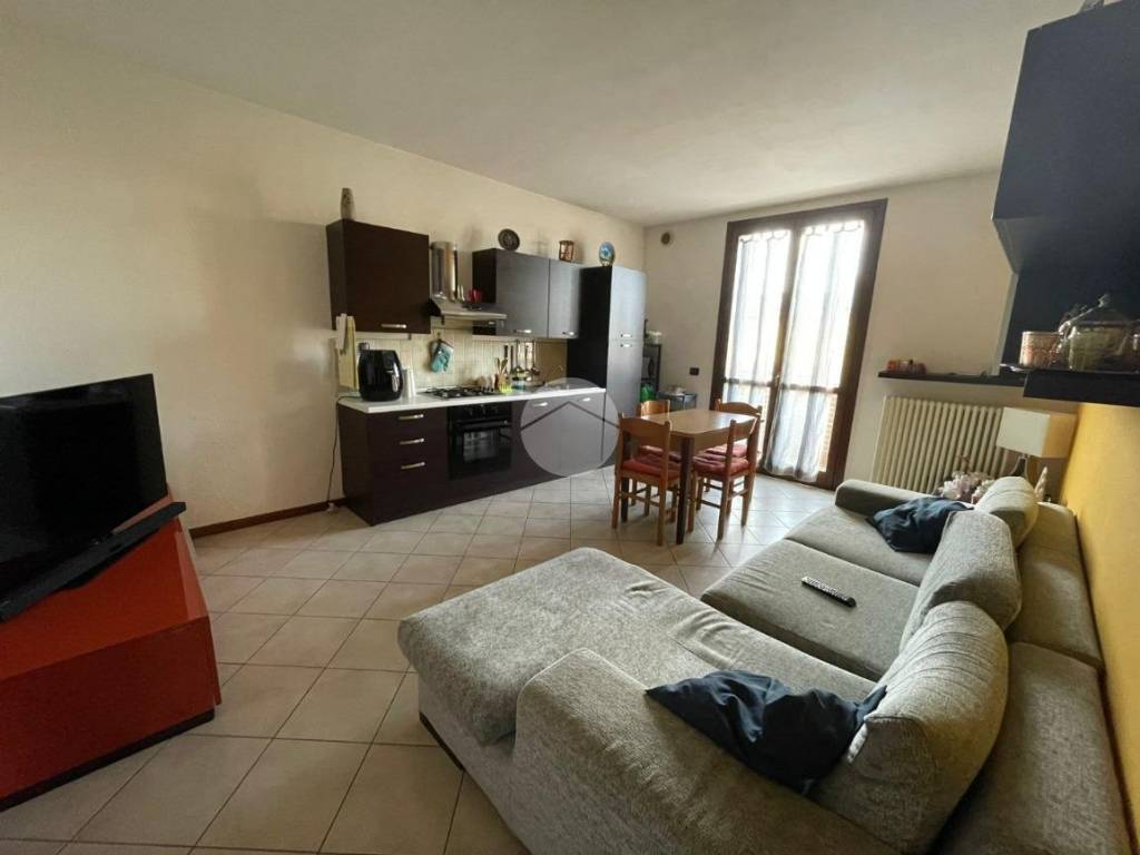 appartamento in vendita a San Giorgio Bigarello in zona Bigarello