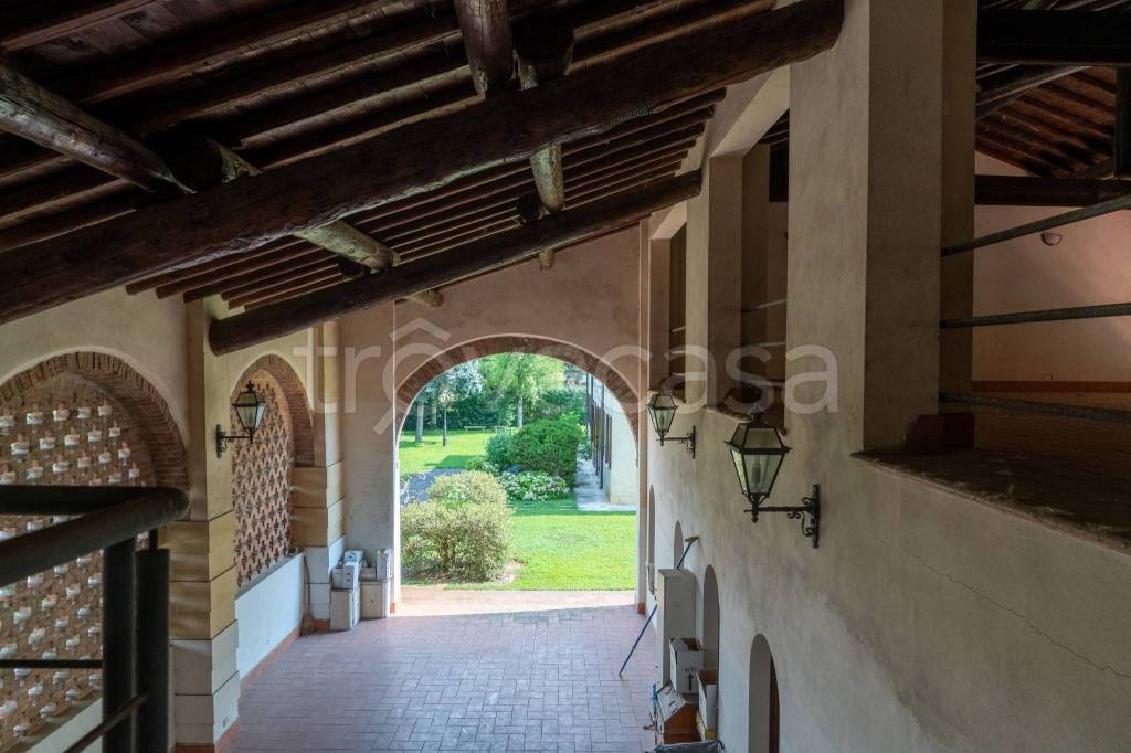casa indipendente in vendita a San Giorgio Bigarello in zona Bigarello