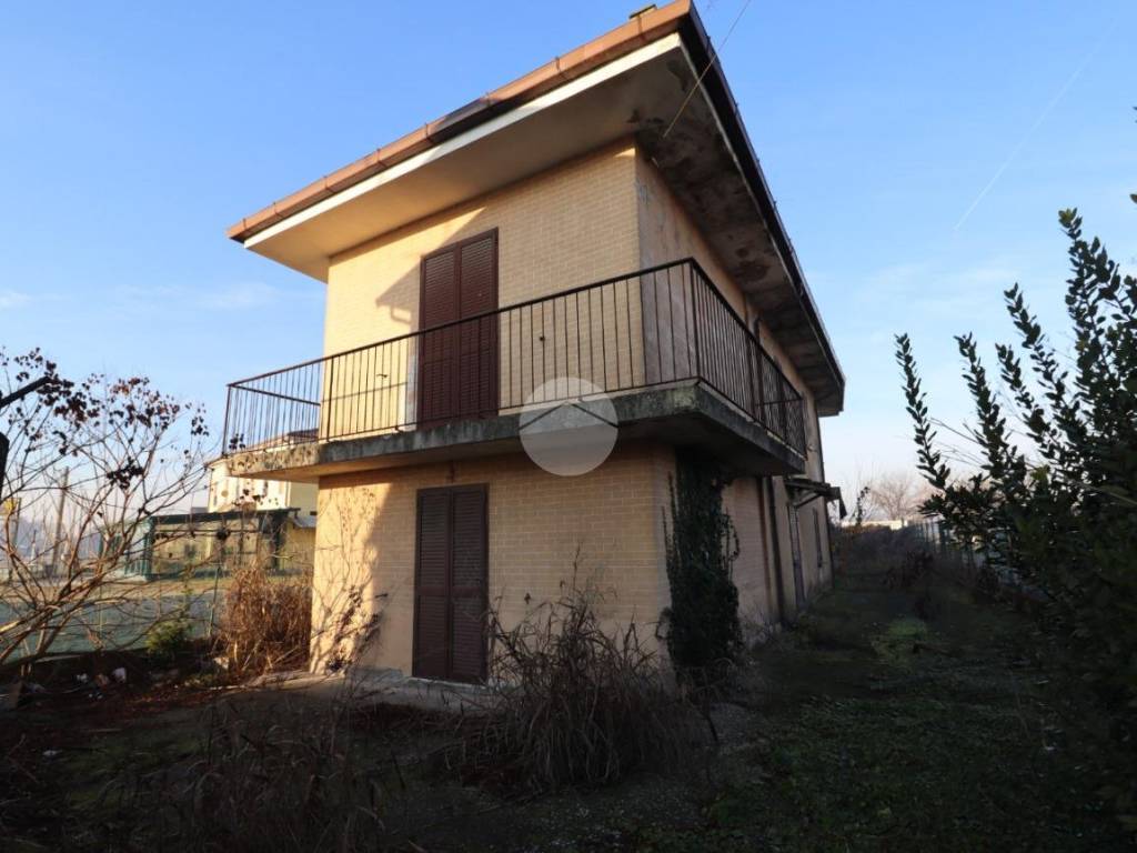 appartamento in vendita a San Giorgio Bigarello in zona Bigarello