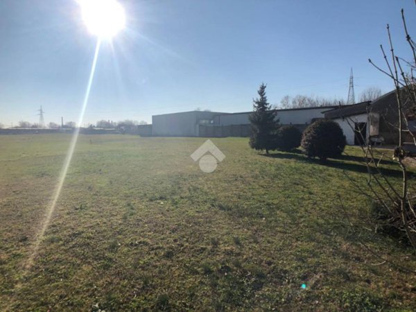 terreno agricolo in vendita a San Giorgio Bigarello in zona Mottella