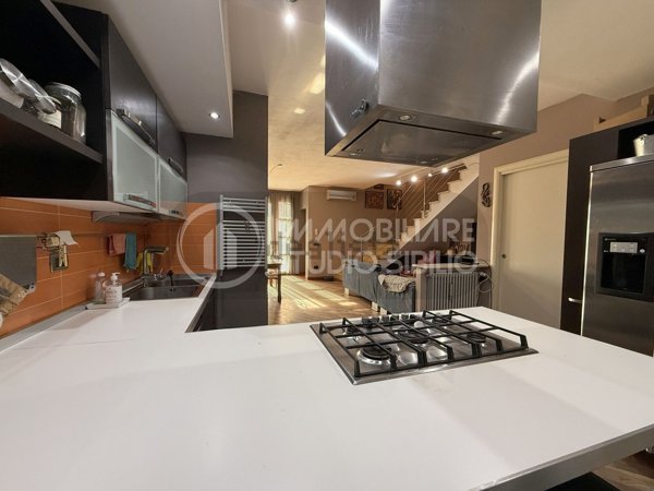 casa indipendente in vendita a San Giorgio Bigarello in zona Tripoli