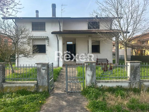 casa indipendente in vendita a San Giorgio Bigarello