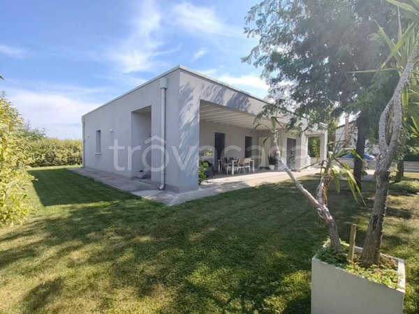 casa indipendente in vendita a San Giorgio Bigarello in zona Ghisiolo