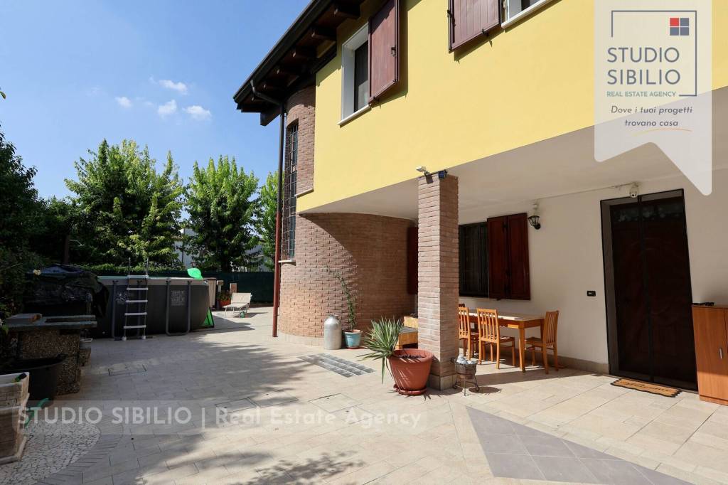 casa indipendente in vendita a San Giorgio Bigarello