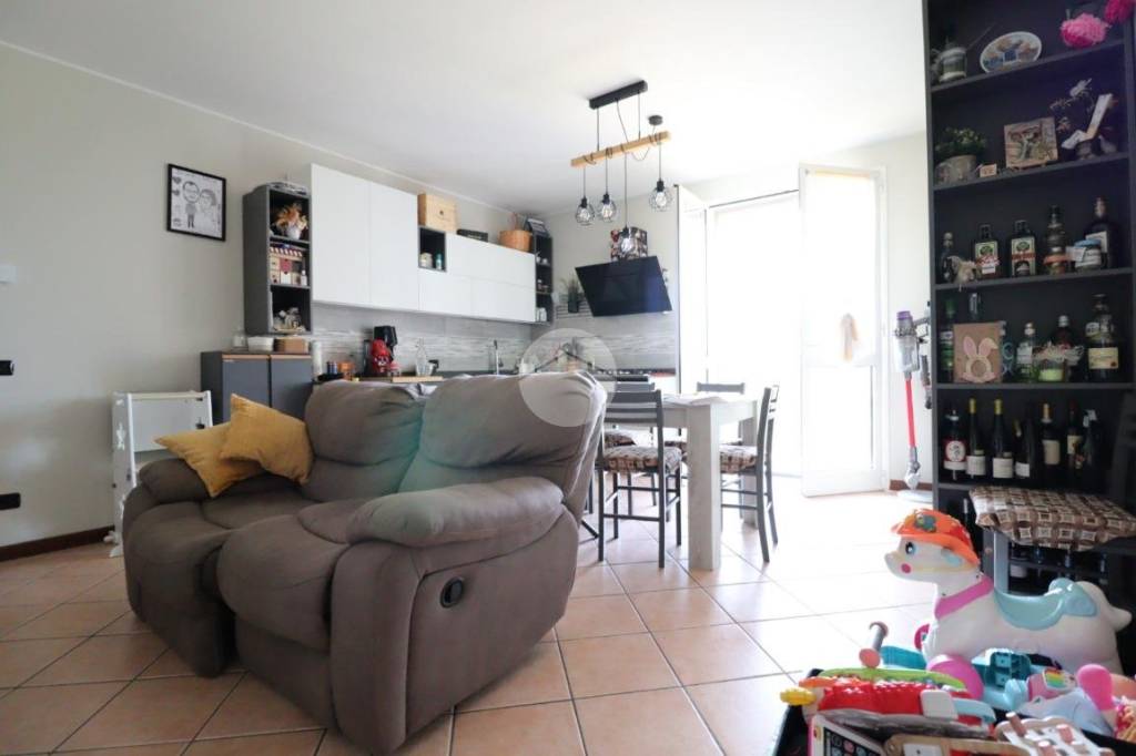 appartamento in vendita a San Giorgio Bigarello in zona Stradella