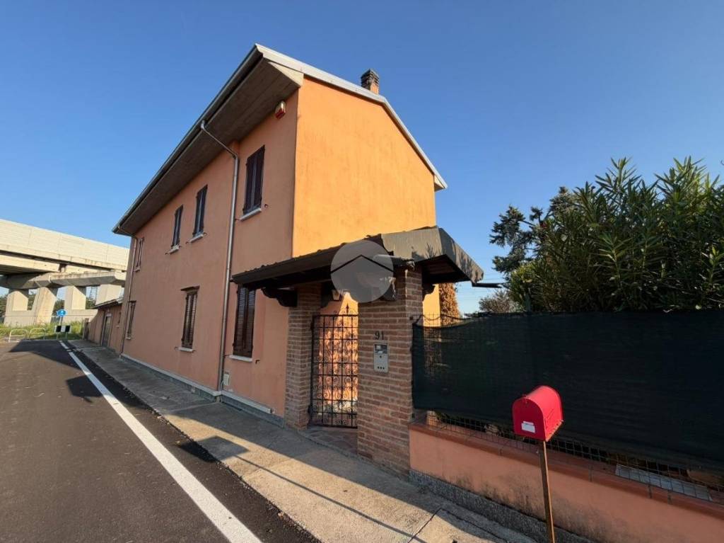 casa indipendente in vendita a San Giorgio Bigarello in zona Mottella