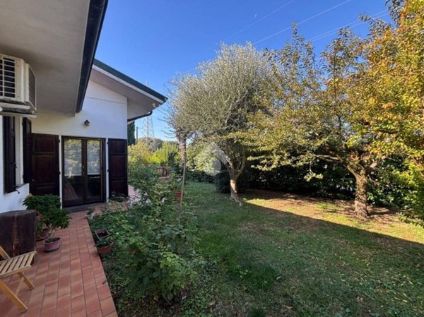 casa indipendente in vendita a San Giorgio Bigarello