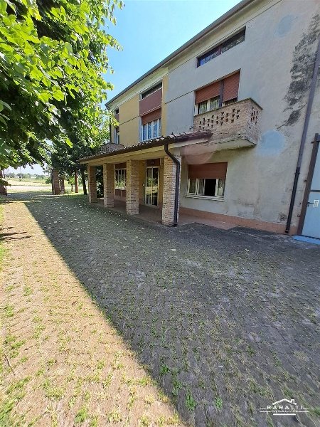 casa indipendente in vendita a San Giovanni del Dosso