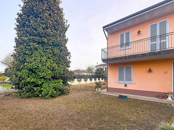 casa indipendente in vendita a San Martino dall'Argine