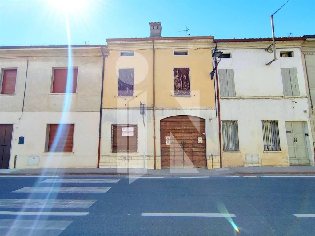 casa indipendente in vendita a San Martino dall'Argine