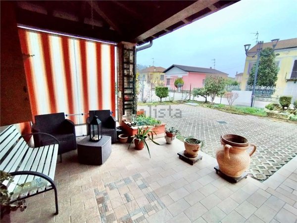 casa indipendente in vendita a Schivenoglia