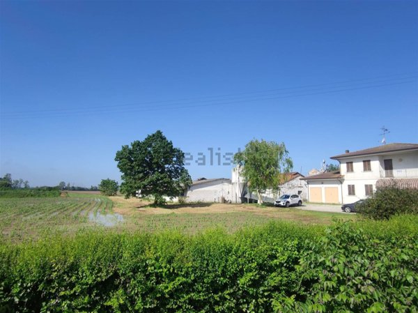 casa indipendente in vendita a Schivenoglia