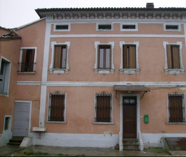 casa indipendente in vendita a Schivenoglia
