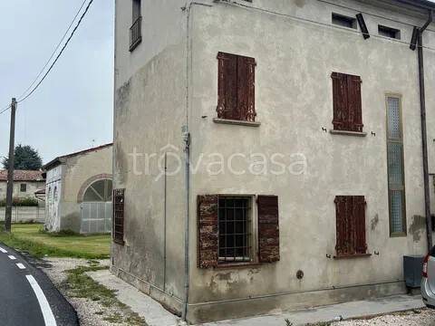 casa indipendente in vendita a Schivenoglia in zona Brazzuolo