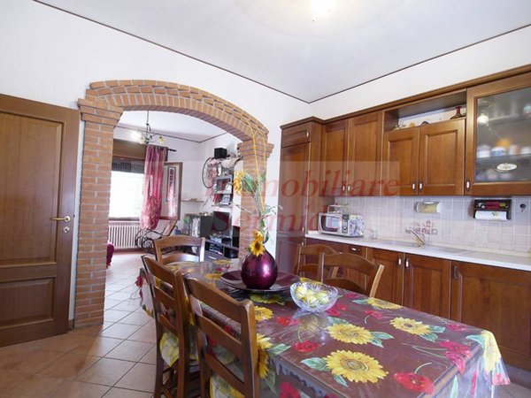 casa indipendente in vendita a Sermide e Felonica in zona Sermide