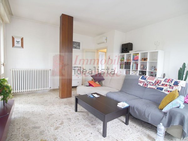 casa indipendente in vendita a Sermide e Felonica