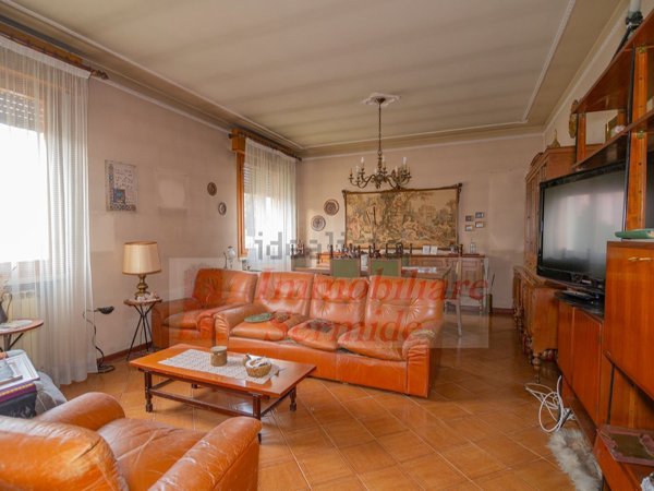 casa indipendente in vendita a Sermide e Felonica
