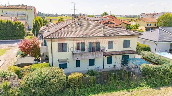 appartamento in vendita a Sermide e Felonica