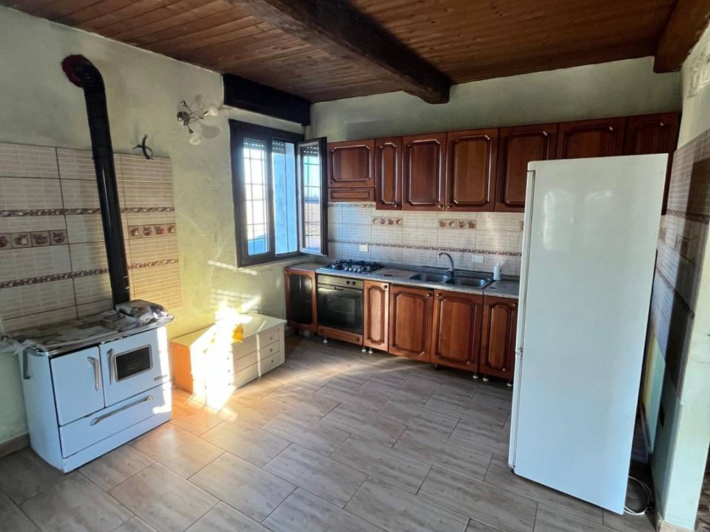 casa indipendente in vendita a Sermide e Felonica in zona Santa Croce