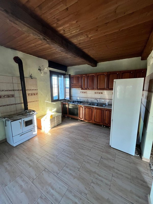 casa indipendente in vendita a Sermide e Felonica in zona Santa Croce