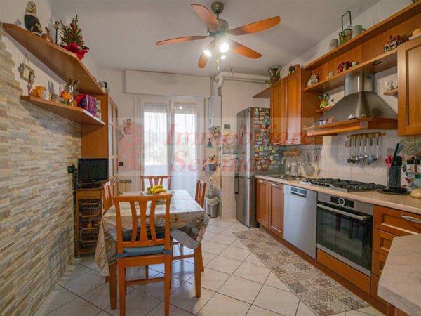 appartamento in vendita a Sermide e Felonica in zona Sermide