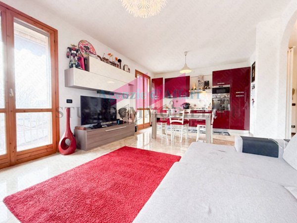 appartamento in vendita a Sermide e Felonica in zona Sermide