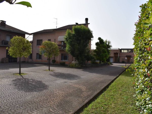 casa indipendente in vendita a Sermide e Felonica