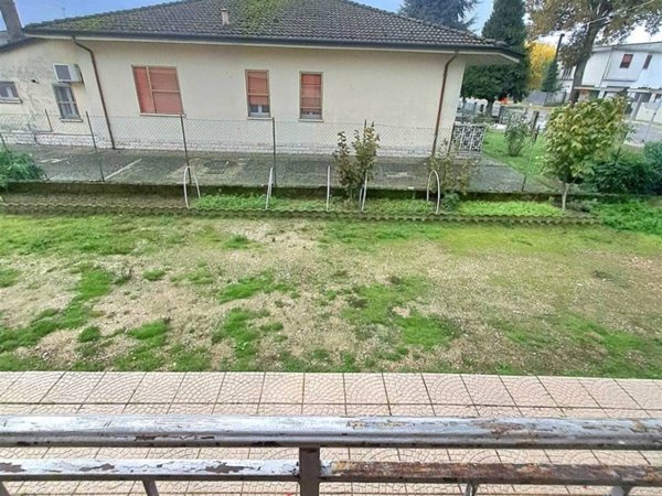 casa indipendente in vendita a Sermide e Felonica in zona Santa Croce