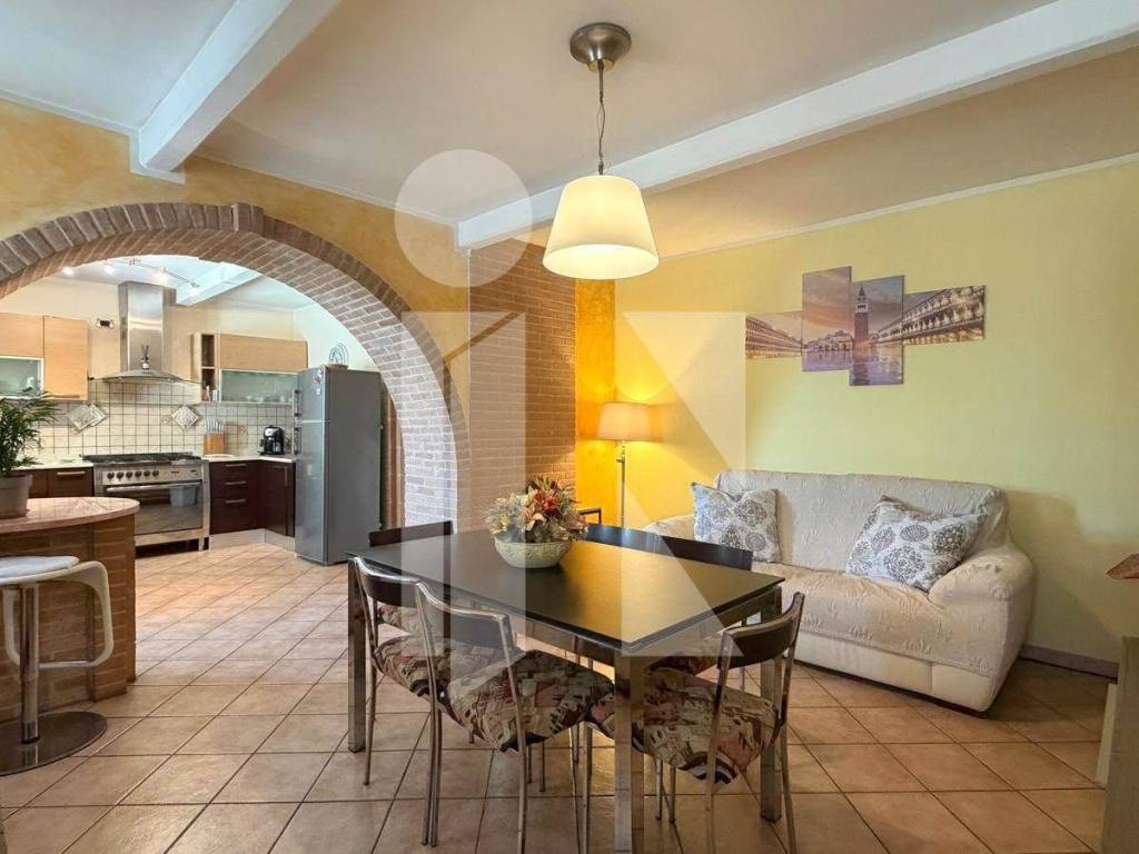 casa indipendente in vendita a Sermide e Felonica in zona Moglia