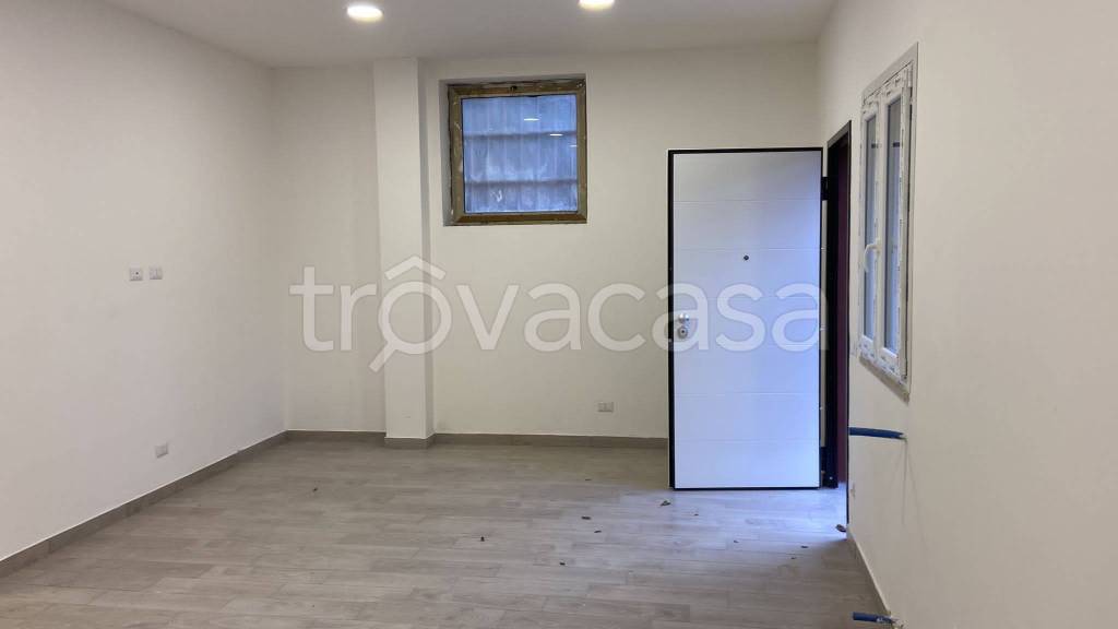 appartamento in vendita a Sermide e Felonica in zona Sermide