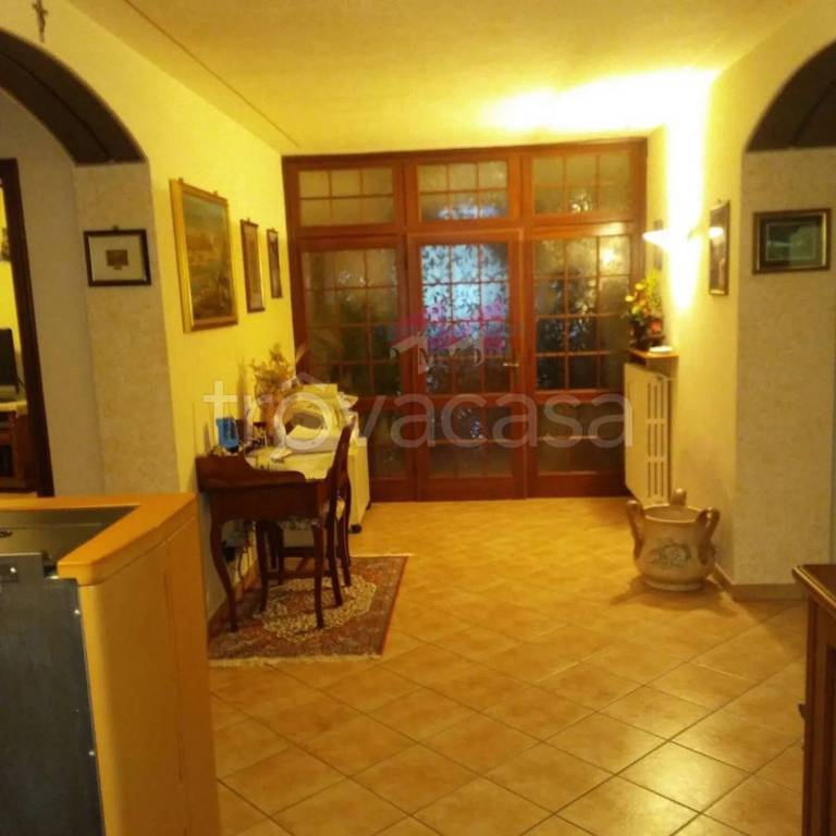 appartamento in vendita a Serravalle a Po