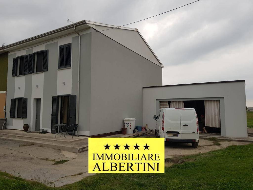 casa indipendente in vendita a Serravalle a Po in zona Libiola