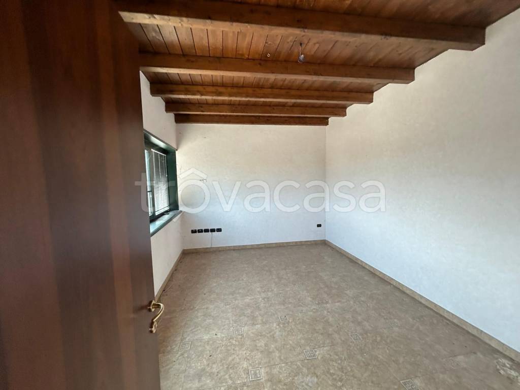 trivano in vendita a Serravalle a Po in zona Libiola