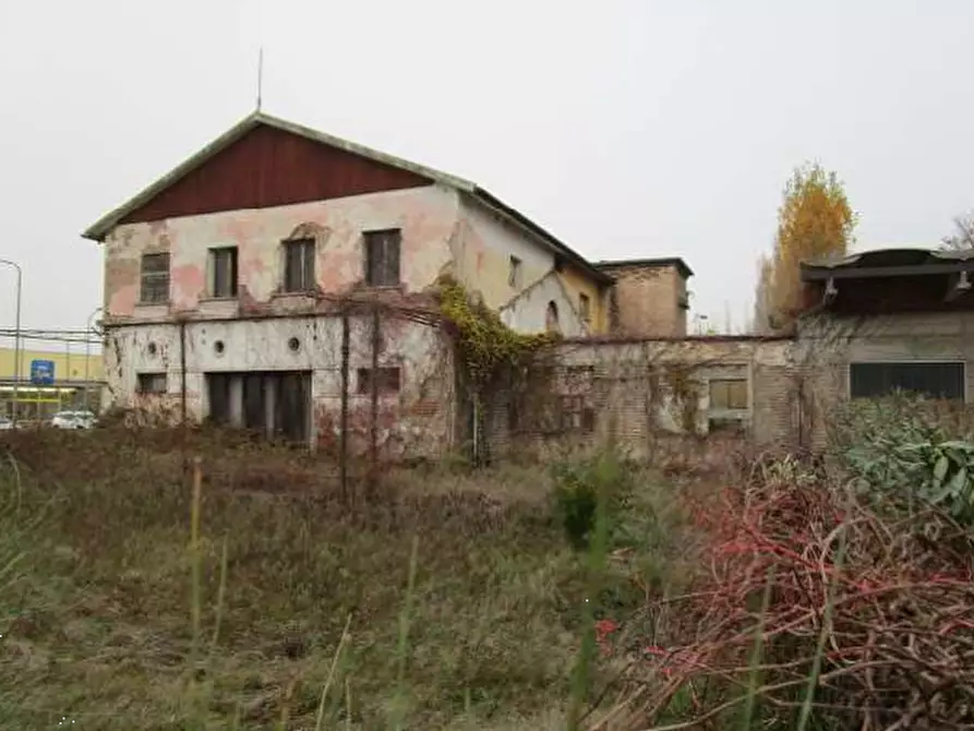 casa indipendente in vendita a Serravalle a Po